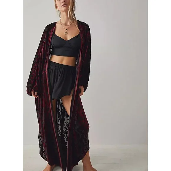 FREE PEOPLE Magic Hour Kimono / Midnight Combo - Picture 1 of 10